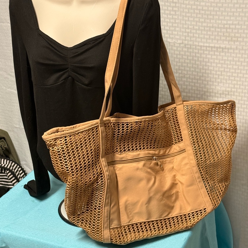 Tote bag: Tan Mesh Tote Bag